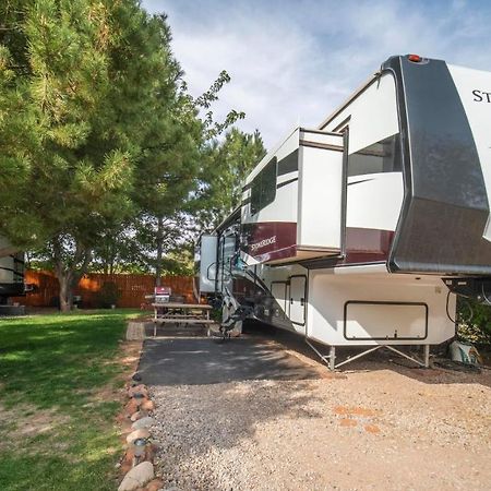 Ferienwohnung Outdoor Glamping Large 5Th Wheel Setup Ok4A Moab Exterior foto